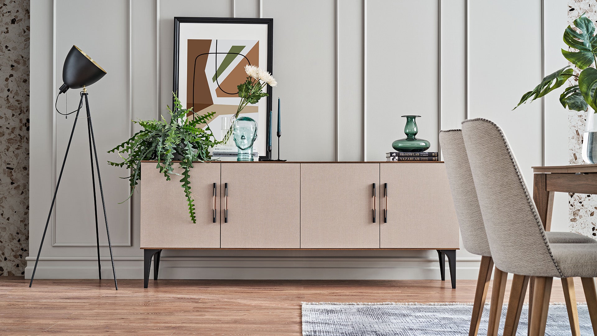 Nova Sideboard